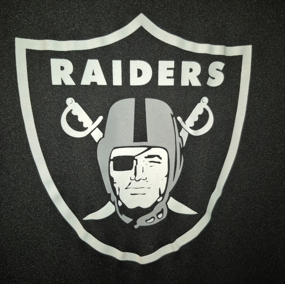 NFL Team Apparel Las Vegas Raiders Black T-Shirt Mens Size XL
